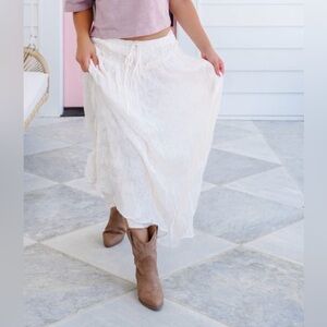 Listicle lace ruffle elastic waist maxi skirt Ecru
